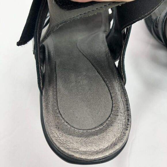 NAOT Platform Wedge Sandals 40 US 9-9.5 Prestige Leather Strappy Shoes Navy Blue - Picture 9 of 10